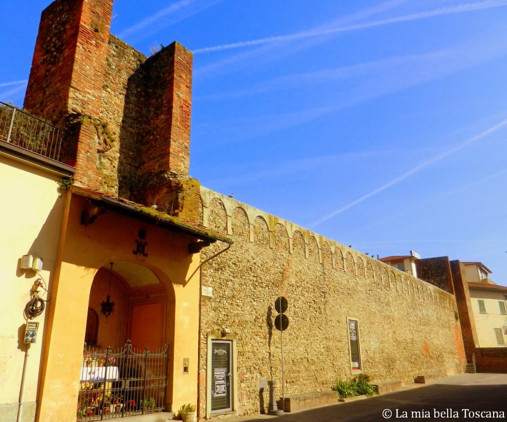Mura medioevali di Toscana