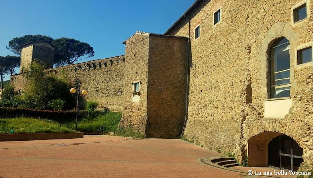 Mura medioevali di Toscana